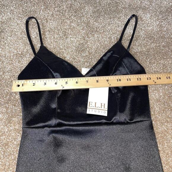 E.L.H. Studio black dress mini V-neck Satin V-neck beaded edge mini body-con SM - Picture 8 of 12